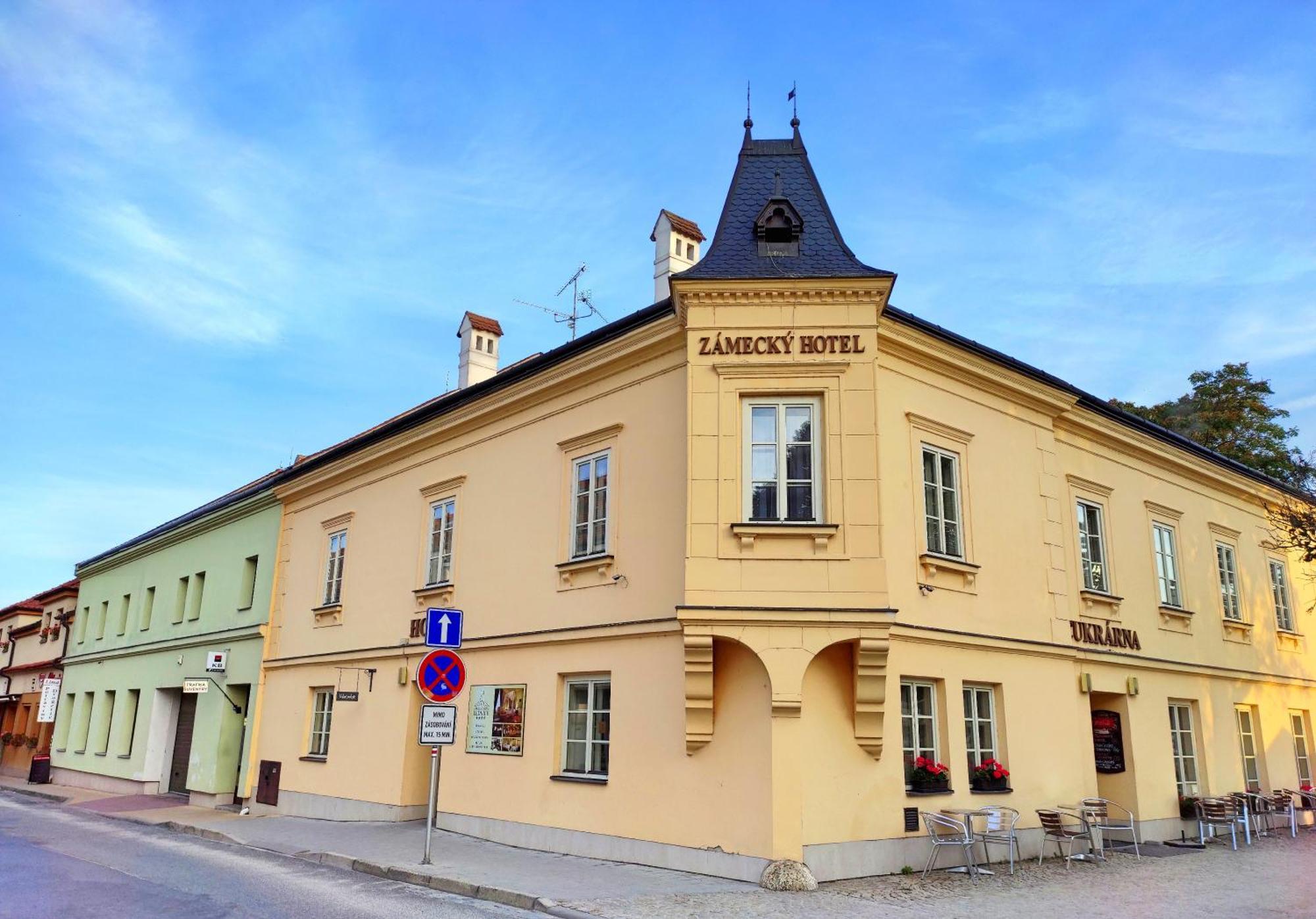 Zamecky Hotel Lednice Exterior foto